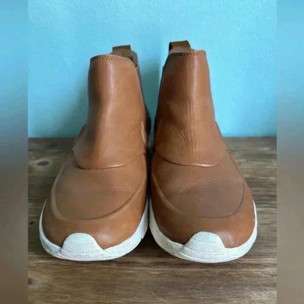Nike Air Max Thea Women 9.5 Sneaker Boots Chelsea Mid Leather Brown City Comfort - Picture 2 of 5